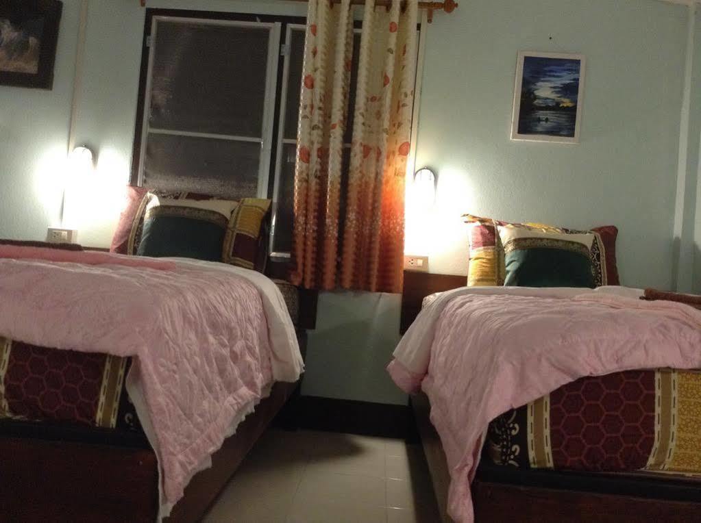 Milin Guesthouse Чианграй Экстерьер фото